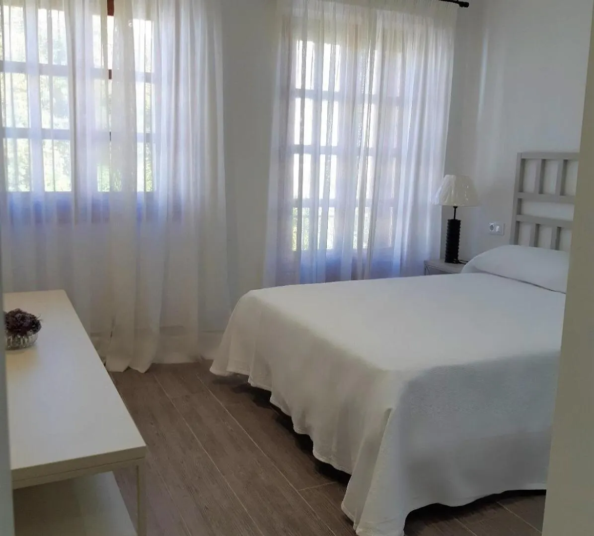 Sol, Mar Y Tierra Apartamentos 埃斯特波纳 0*,  西班牙